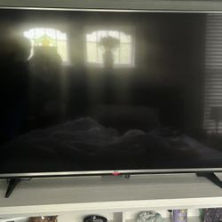 60” LG Smart TV 