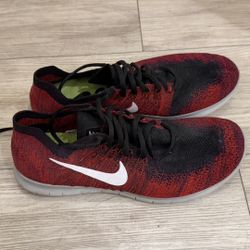 Nike Epic React Flyknit Men's Running Shoe [Size: 9.5]