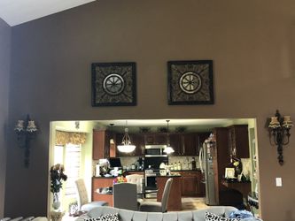 2 Wall Iron Square Art