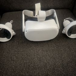 Oculus Quest 2 - VR headset