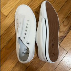 Men’s white Hurley slip on