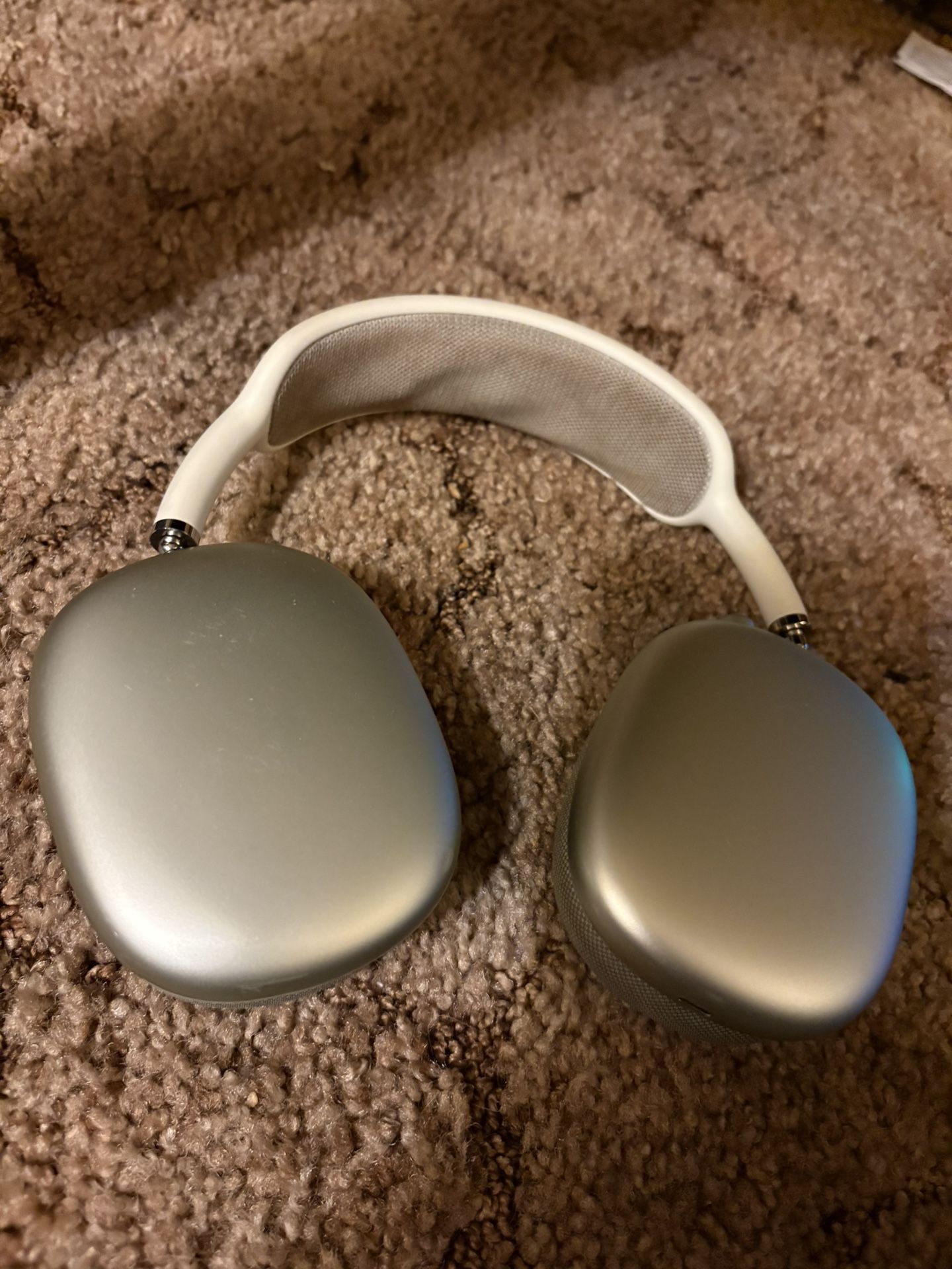 Apple AirPods Max