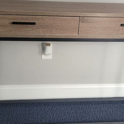 Drawer With 2 Storage Compartments 