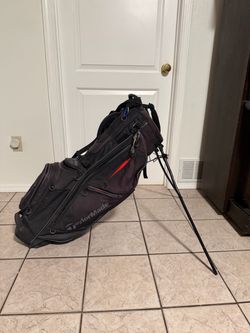 TaylorMade 14-Way Golf Stand Bag - Black Dual Strap Carrying Bag