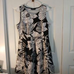 Apt.9 A Line Flowered Dress