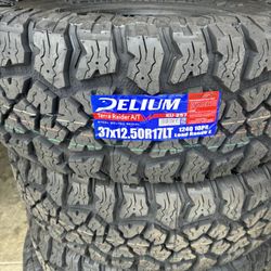 Set Of 4 MT Delium 37x12.50-17 $940 