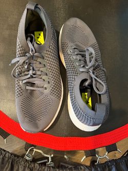 Men’s Running Shoe
