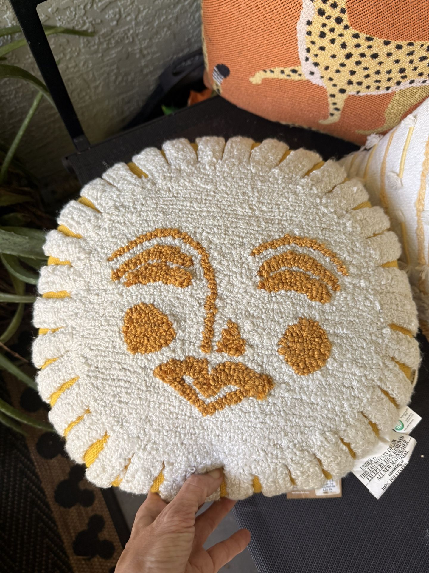 Throw Pillows For Outdoors