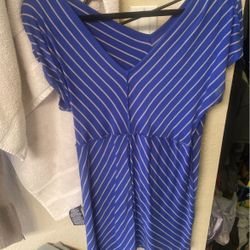 Small/maternity Or Just Long Shirt 