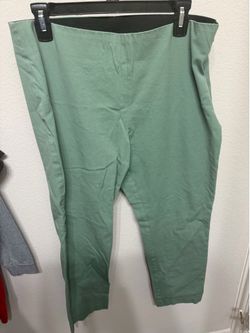 a new day Women’s Sage Green Chino Pants size 14