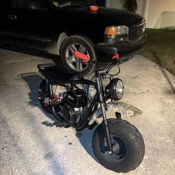 PAIR OF MINI BIKES