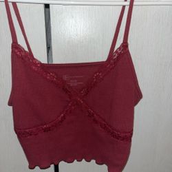 Cute burgundy top small