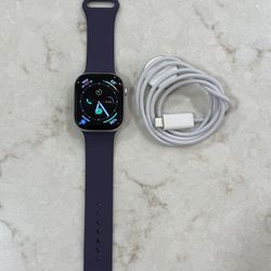 Apple Watch Series 11 46mm GPS Silver Aluminum Like New