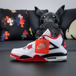 Any size/color jordan 4