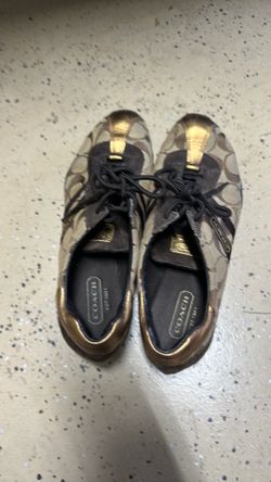 Coach women’s sz 8M