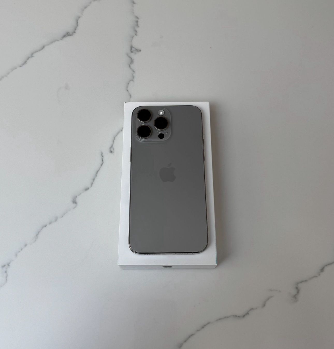 APPLE IPHONE 15 PRO MAX NATURAL TITANIUM