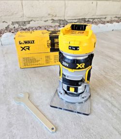 DeWALT 20V XR Compact Router