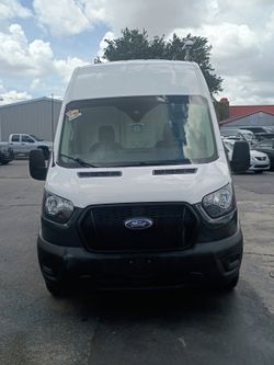 2022 Ford Transit-250 Cargo