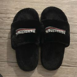 Balenciaga Slides Size 8.5 Slightly Used 