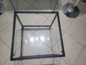 SIDE GLASS COFFEE TABLE!!!