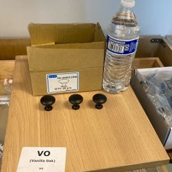 Round Cabinet Handles for SALE!