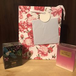 Mother’s Day Avon Far Away De Parfum Set /Free Gift Bag