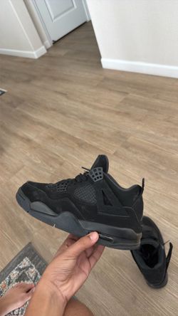 Jordan 4 black cat