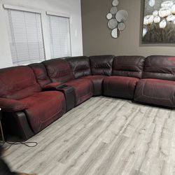 Recliner Couch From Becks Furniture Store 