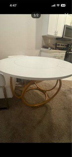 Dinning table