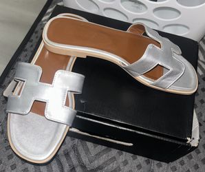 CHENG SHENG Sandals