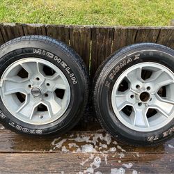 Pair of Monte Carlo SS wheels and tires