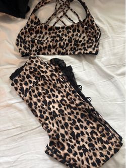 Victoria secret sports bra & leggings