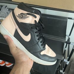 🔥 Jordan 1 Pink Black Size 11 – $80 – NEED GONE TODAY