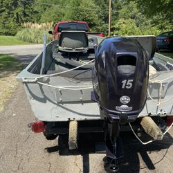 Johnboat With 15 Hp Tohatsu Motor