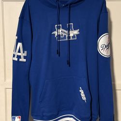 LA Dodgers Pro Standard Hoodie Size M (New)