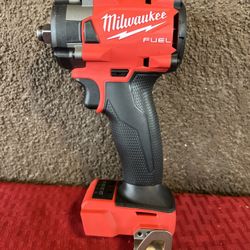 Milwaukee M18 1/2" Compact Impact Wrench W/ Friction Ring 2855-20