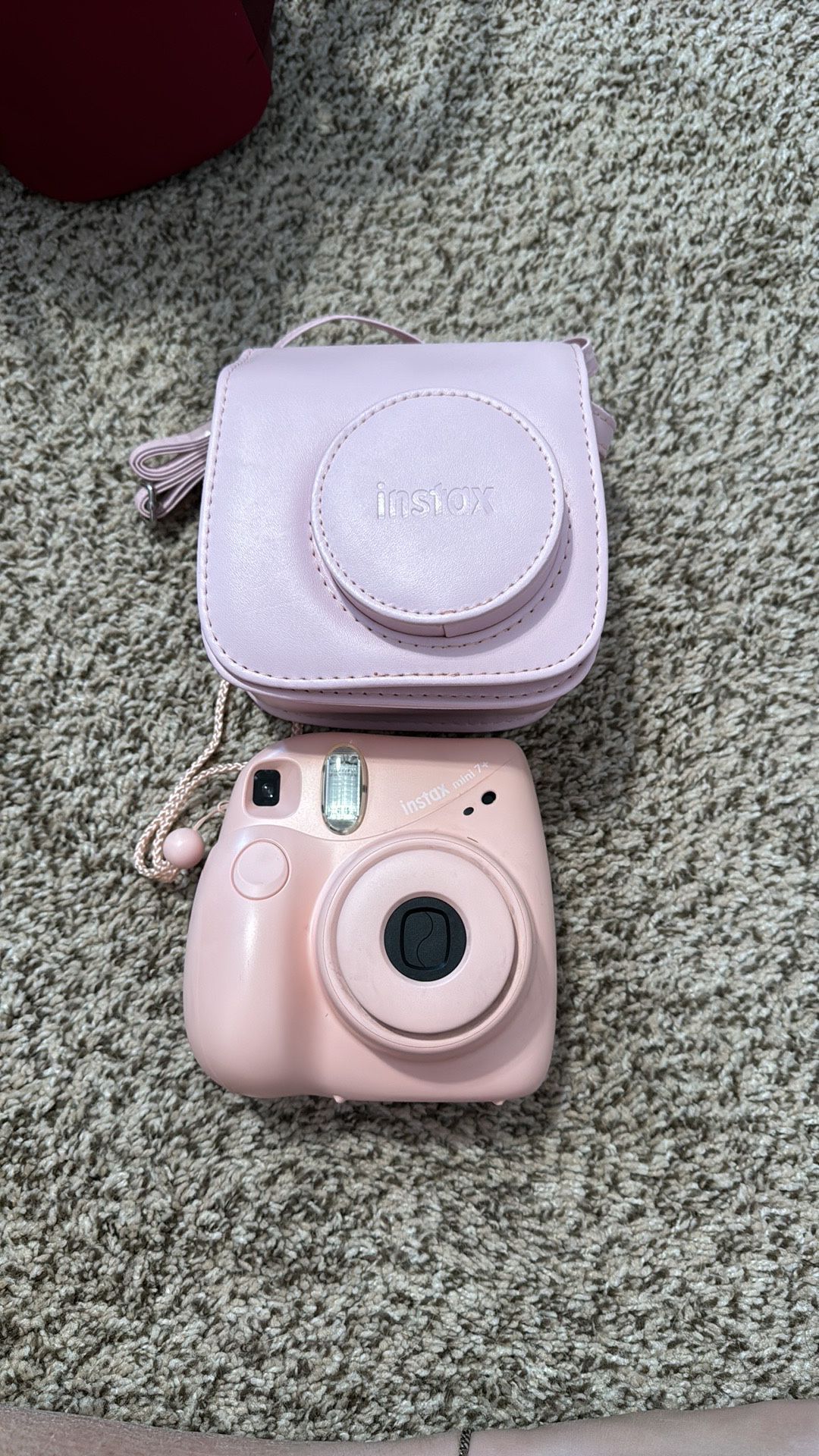 Instax Mini 7+ (pink) w/ pink case