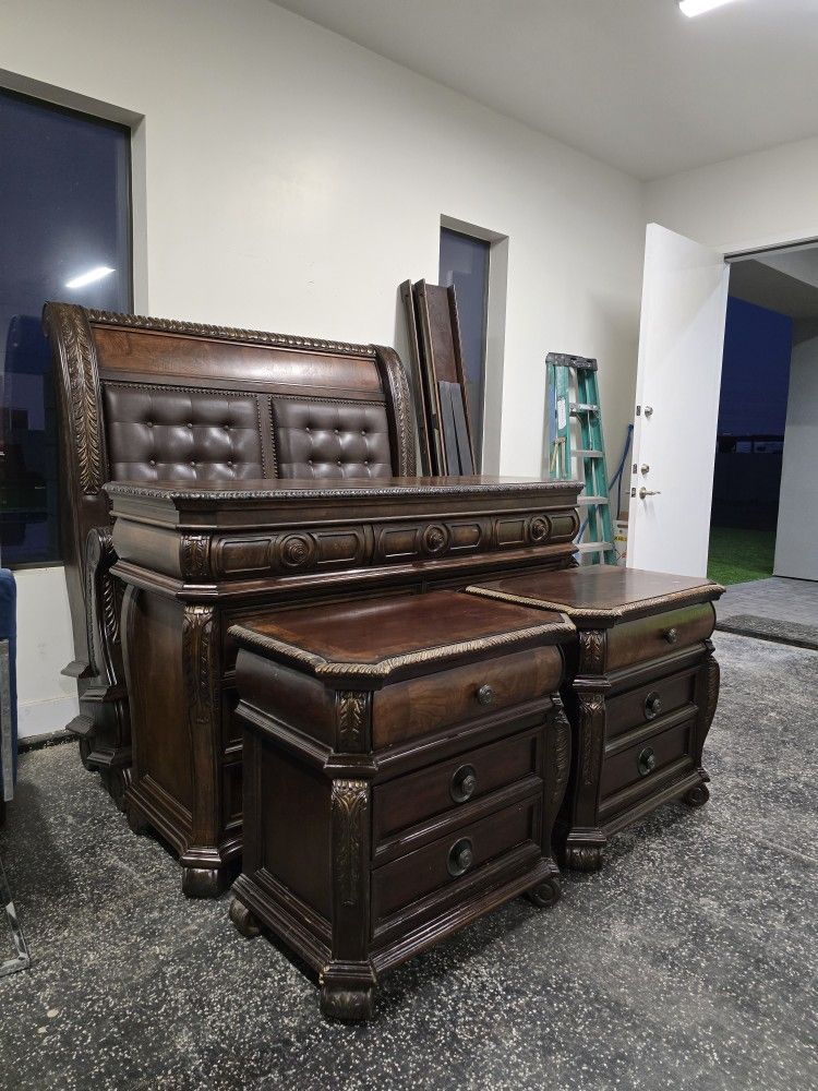 Bedroom Set
