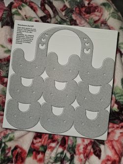 New Jeans 2nd EP (SUPER SHY AND MORE)