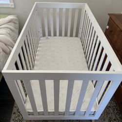 Delta children Essex 4 In 1 & Mattress 