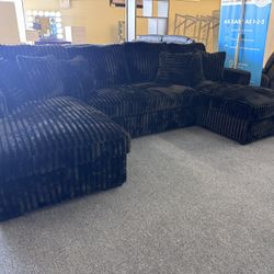 Black Soft Fabric Sleeper Sectional