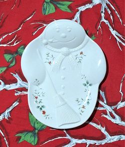 Pfaltzgraff vintage"Winterberry" collection snowman plate, Holly & Berry