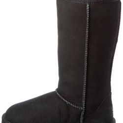 UGG Kids Classic Tall Suede Boot Size 5