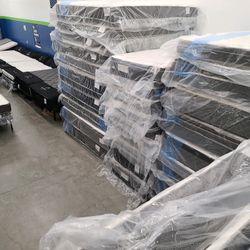 Lots Of Beds Ready To Sleep On Tonight!
