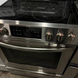 Frigidaire Glass Top Slide In Electric Range Stove Oven