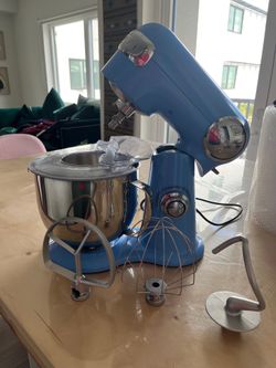 Cuisinart stand mixer