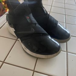 Nike Lebron 