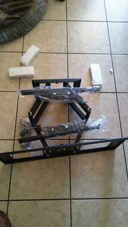 TV wall mount swim heavy-duty two arms fit 22-80 in also we do installation for $50