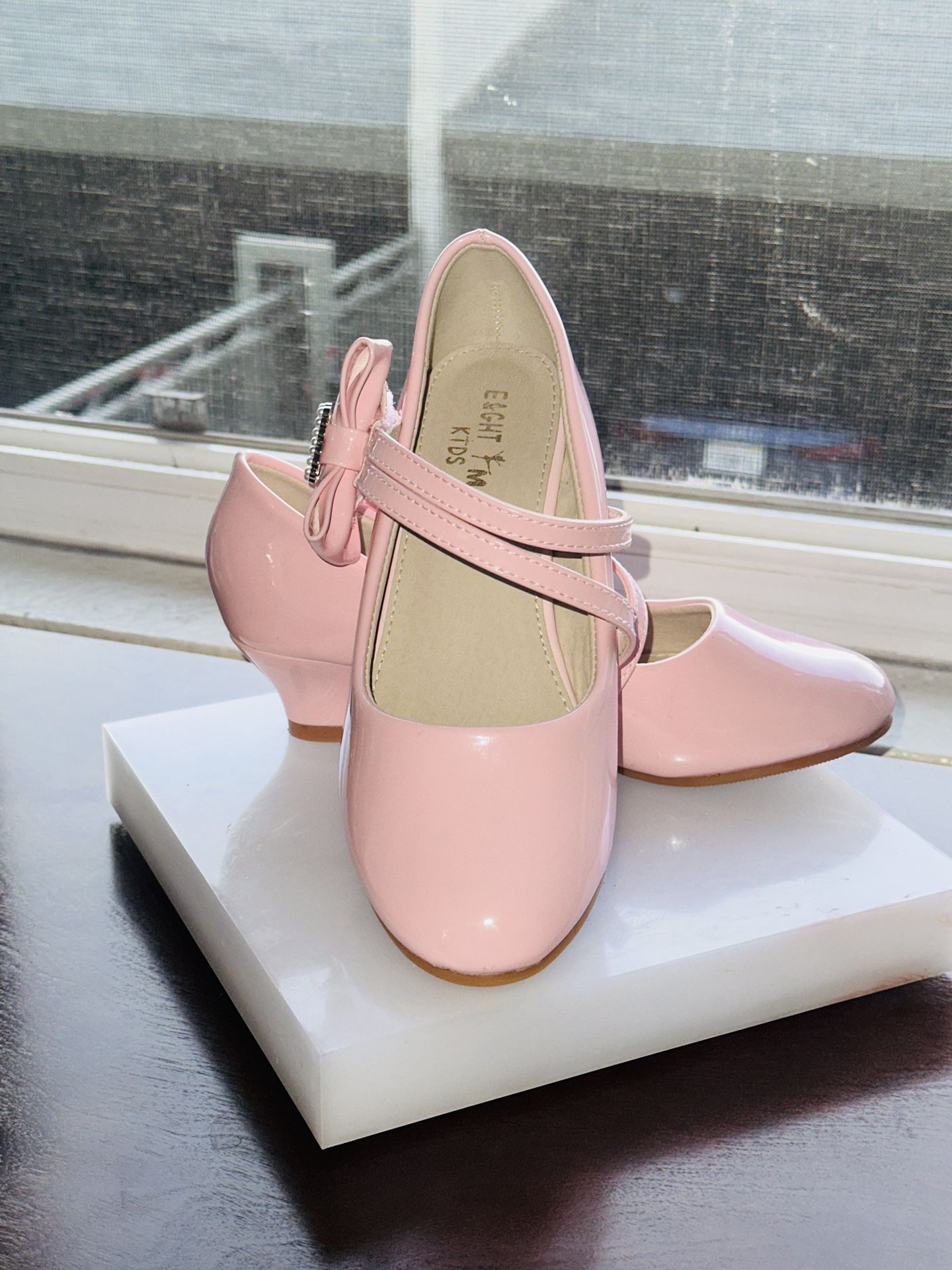 EGHIT KM Mary Jane Dress Shoes Size 2.5 y