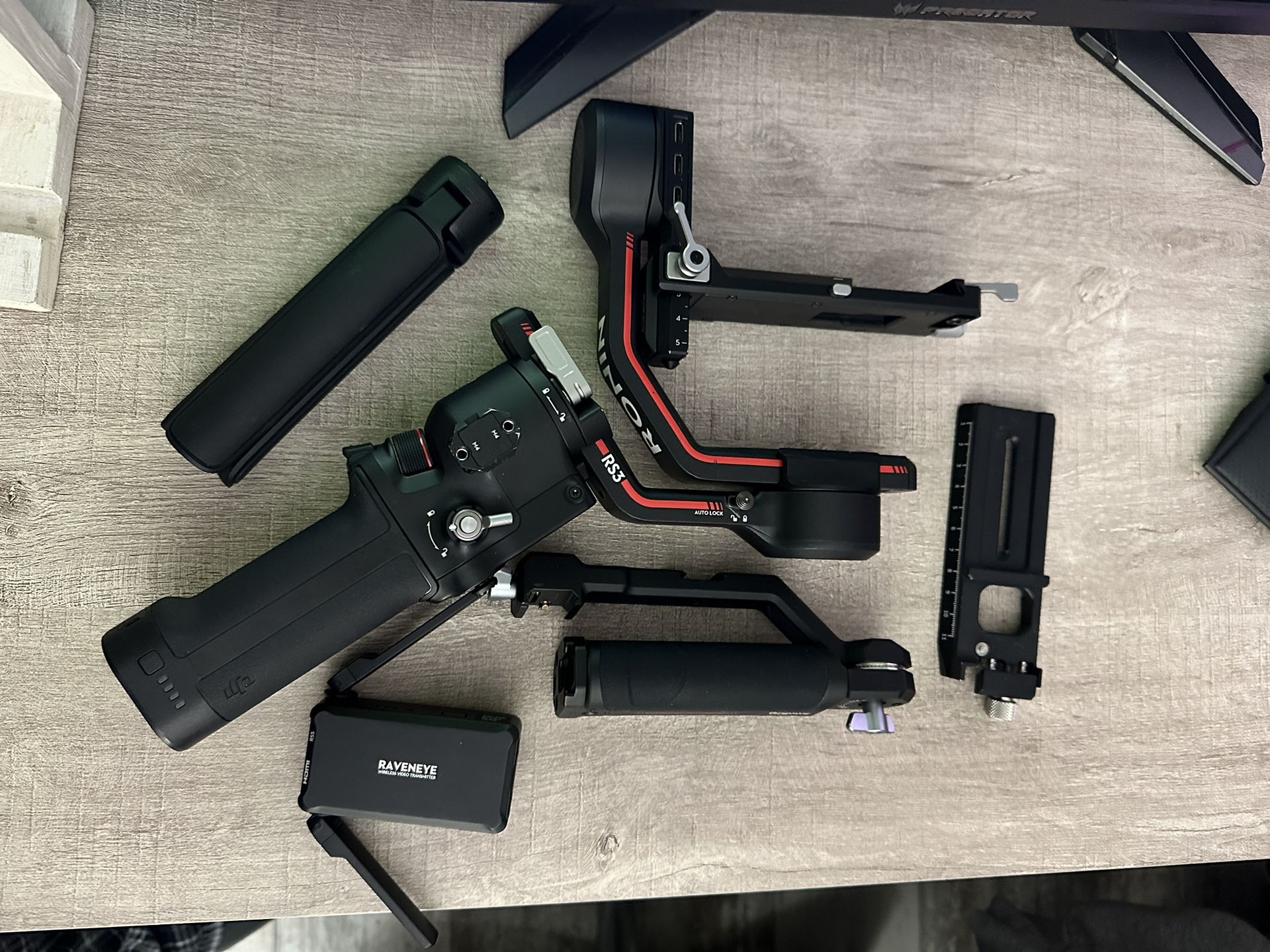 DJI RS3 with Raveneye 